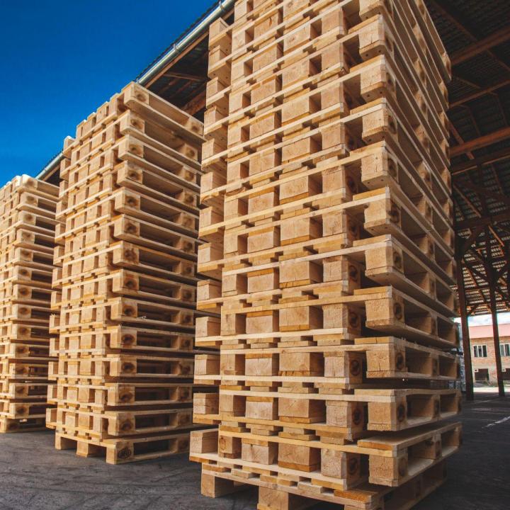 Achat de palettes Melun